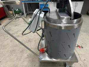 100 Lt Calf Feeding Machine-Milk Heater